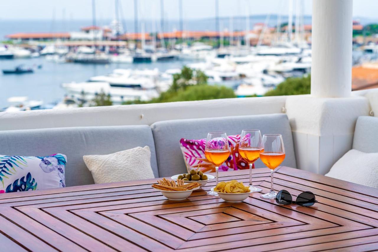 Over The Sea Porto Rotondo Exterior photo